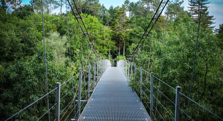 Puentes colgantes de Galicia para la foto del verano